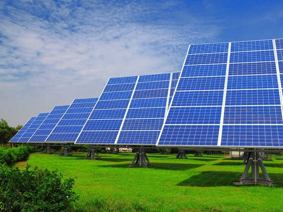 Индусы намерены построить в Украине солнечную электростанцию